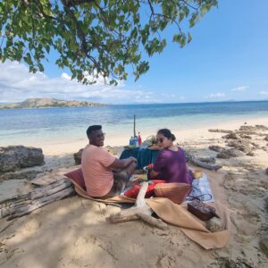 Island Picnic Lunch & Snorkeling Trip
