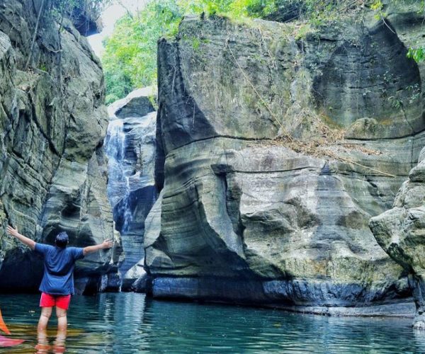 air-terjun-cunca-wulang-labuan-bajo-1024x681