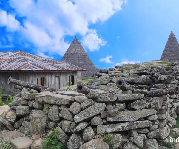 rumah-adat-todo-manggarai-1